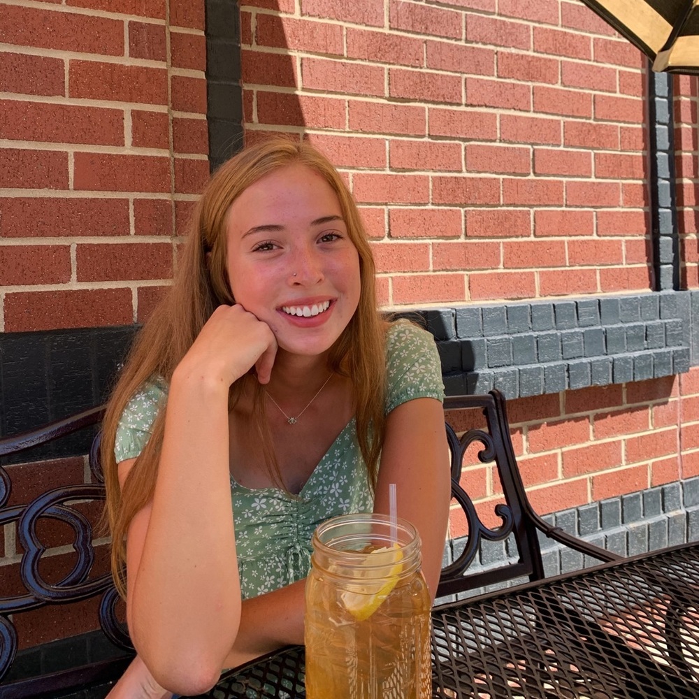 Meet your Posher, Jessica